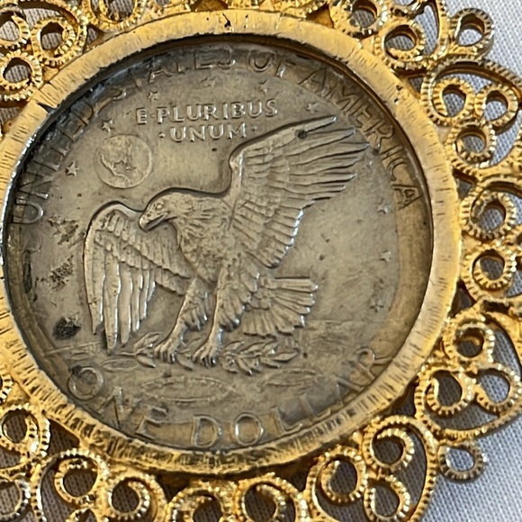 Vintage authentic Eisenhower 1972 Liberty silver dollar pendant gold rope chain - Picture 5 of 6